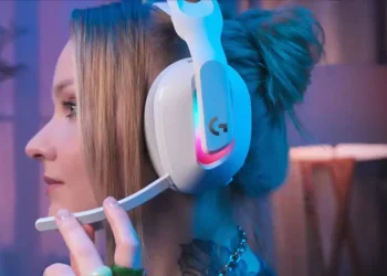 Logitech Astro A20 X trådløst gamingheadset med Bluetooth og lang batteritid.