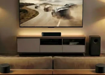Majority Bowfell Halo Atmos soundbar med trådløse baghøjttalere og subwoofer
