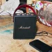 Marshall Stockwell III bærbar Bluetooth-højttaler i Black and Brass-design
