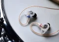 Sony IER-M500 professionelle in-ear-monitorer med transparent design til scene og studie.
