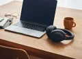Sony WH-1000XM4, modellen der ifølge lækket danner grundlag for den kommende Sony WH-1000XM4C.