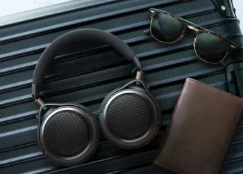 Audio-Technica ATH-AL5NC trådløse open-back-høretelefoner
