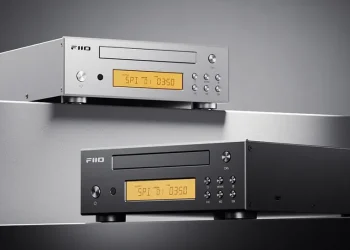 FiiO DP11 CD-afspiller i sort og sølv
